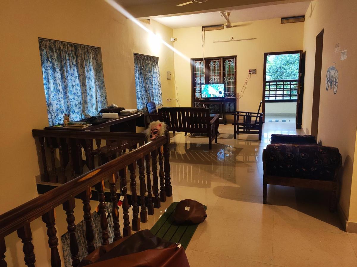 Happy Buddha Homestay فاركَالا المظهر الخارجي الصورة