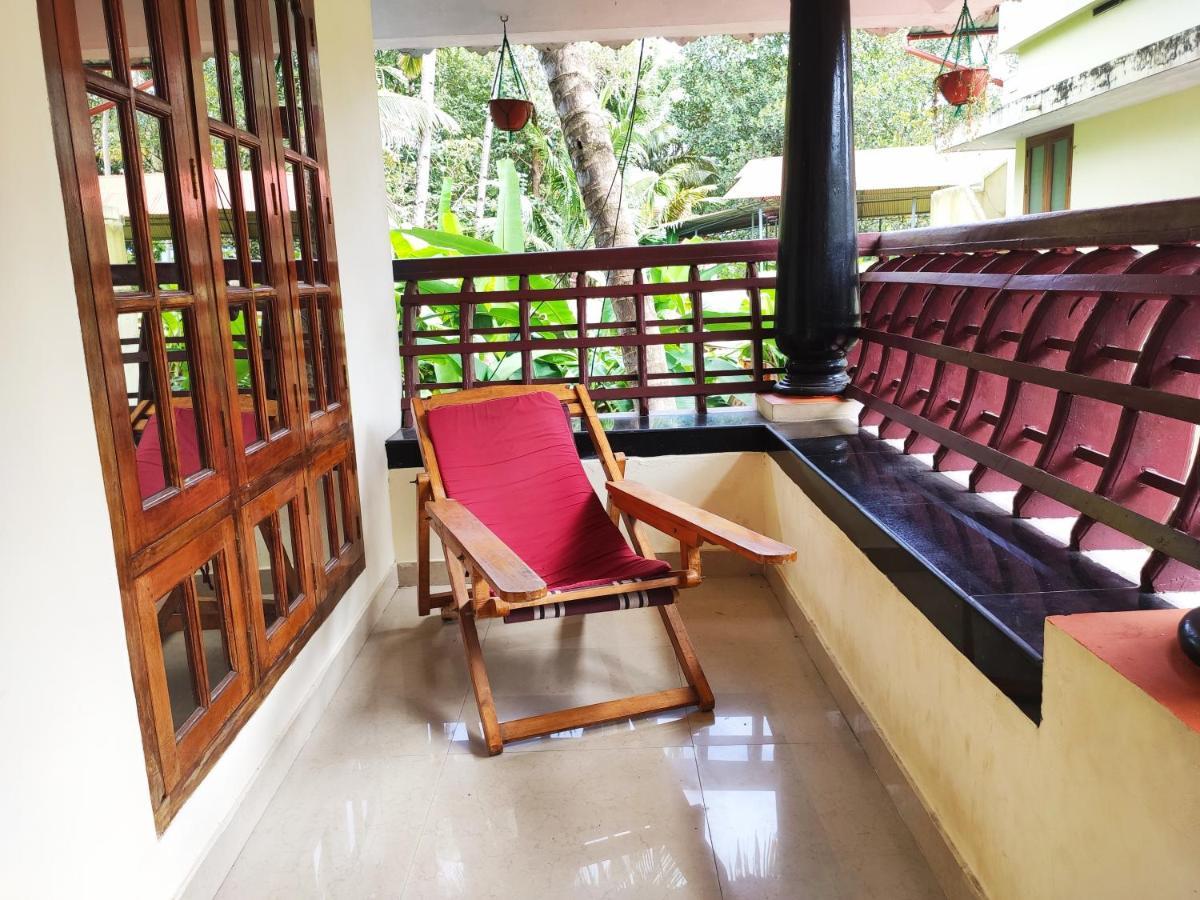 Happy Buddha Homestay فاركَالا المظهر الخارجي الصورة