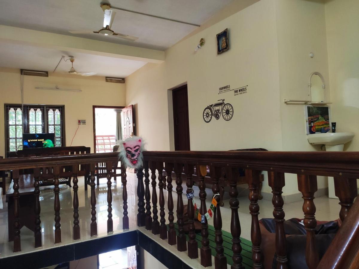 Happy Buddha Homestay فاركَالا المظهر الخارجي الصورة